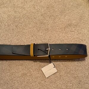 Burberry Men's Black and Tan Belt